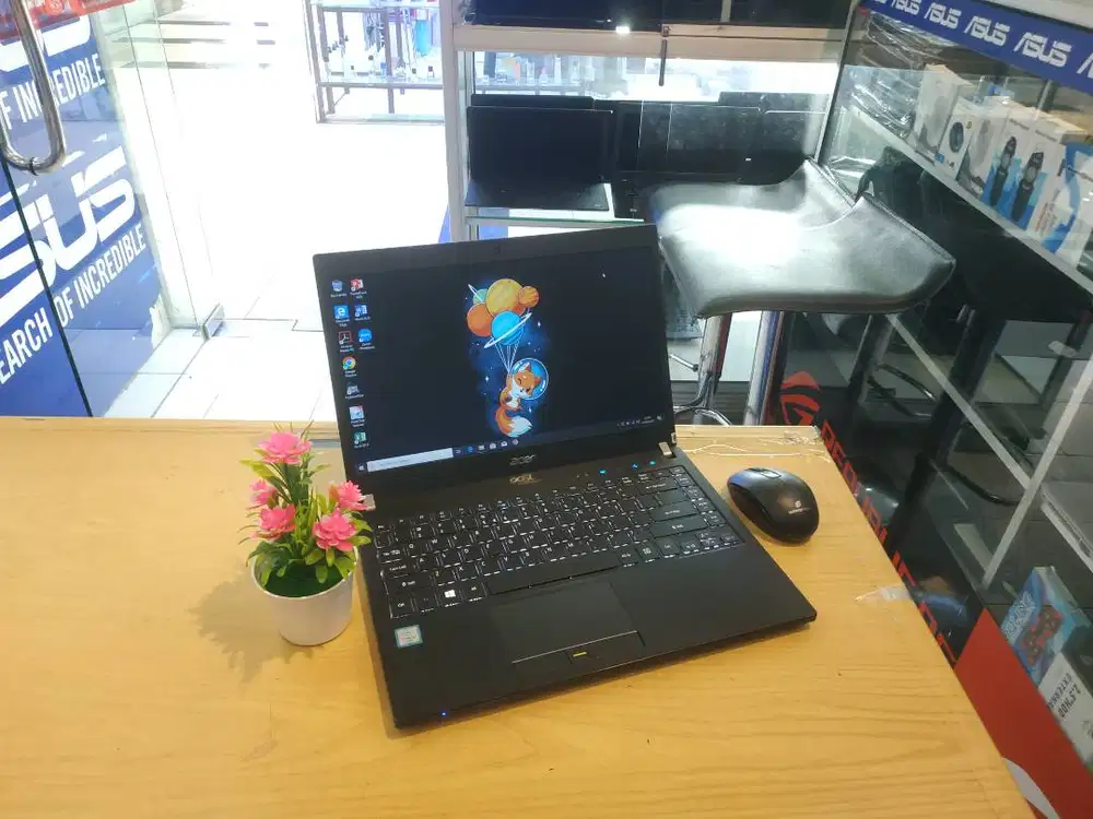 dijual laptop acer travelmate p648 siap pake