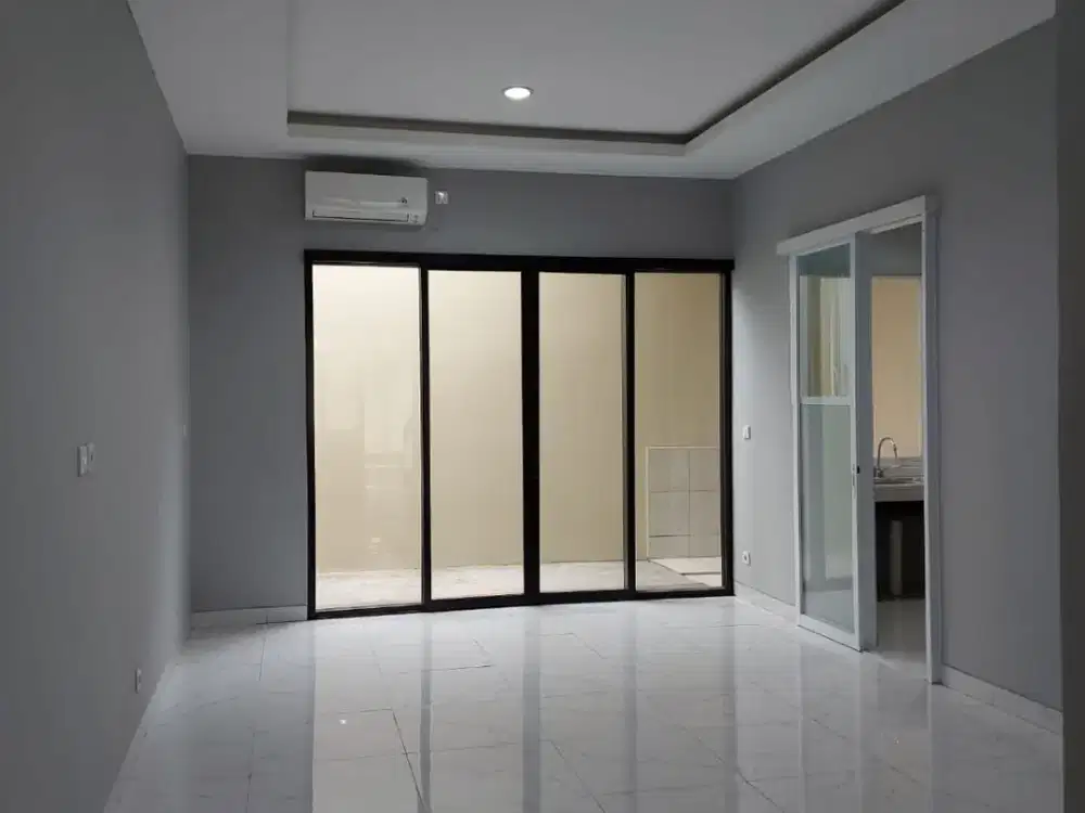 Disewa Cepat! Rumah Cluster Thames Jgc – Sudah Renovasi & Siap Huni Hanya 51 Juta/Tahun 028