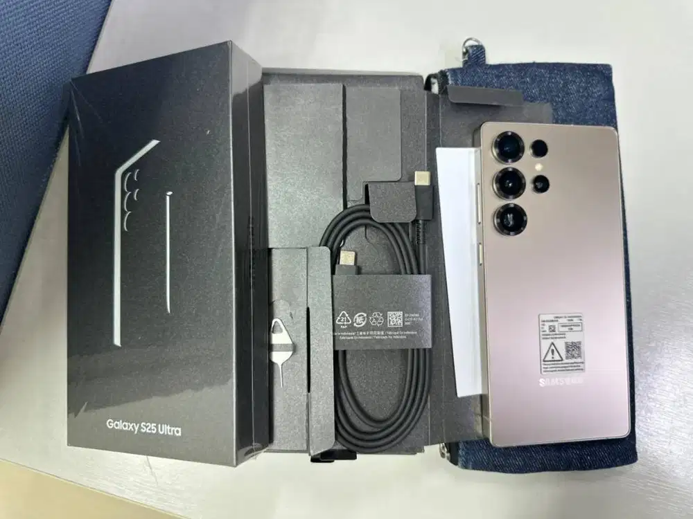 Samsung Galaxy S25 Ultra 1TB (Like New)