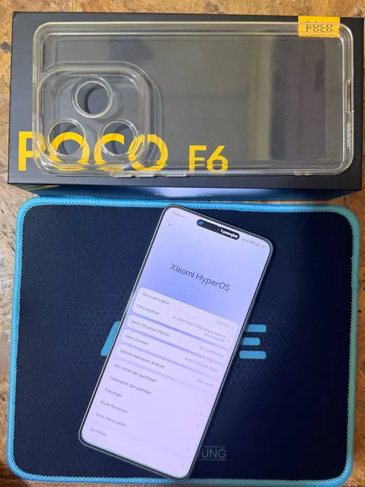POCO F6 12/512 GB SILVER