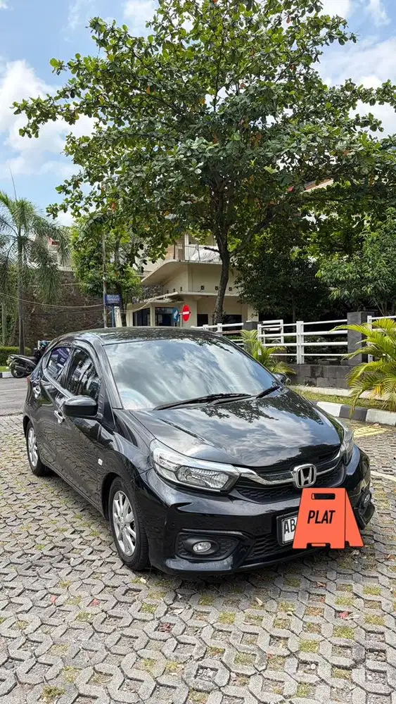 Brio Hitam Good Condition