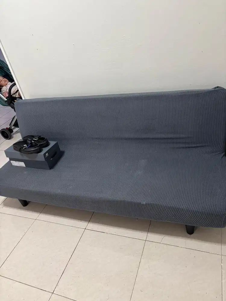 Jual cepat sofa bed edisi pindahan