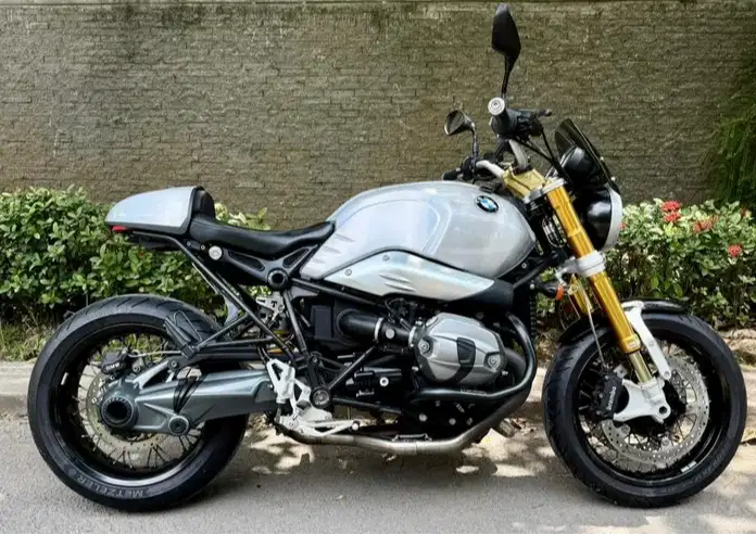 BMW R NINE T FULL PAPER R9T