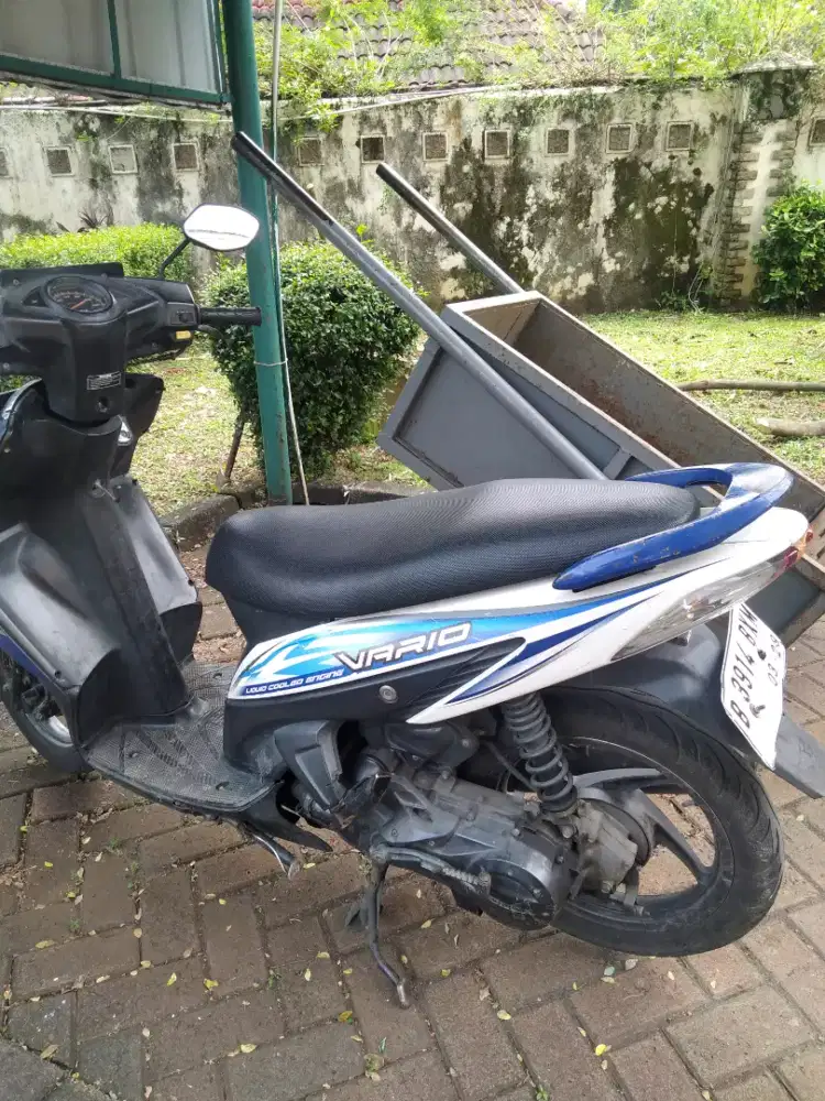 Di jual Vario 2014 karbu