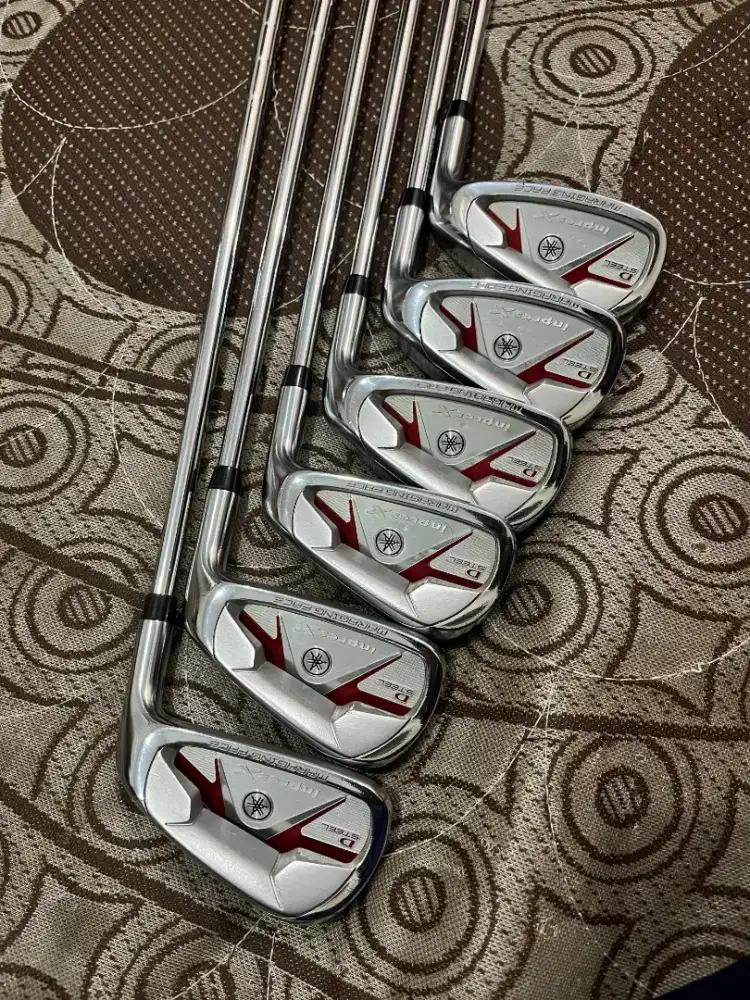 Iron set yamaha D steel
