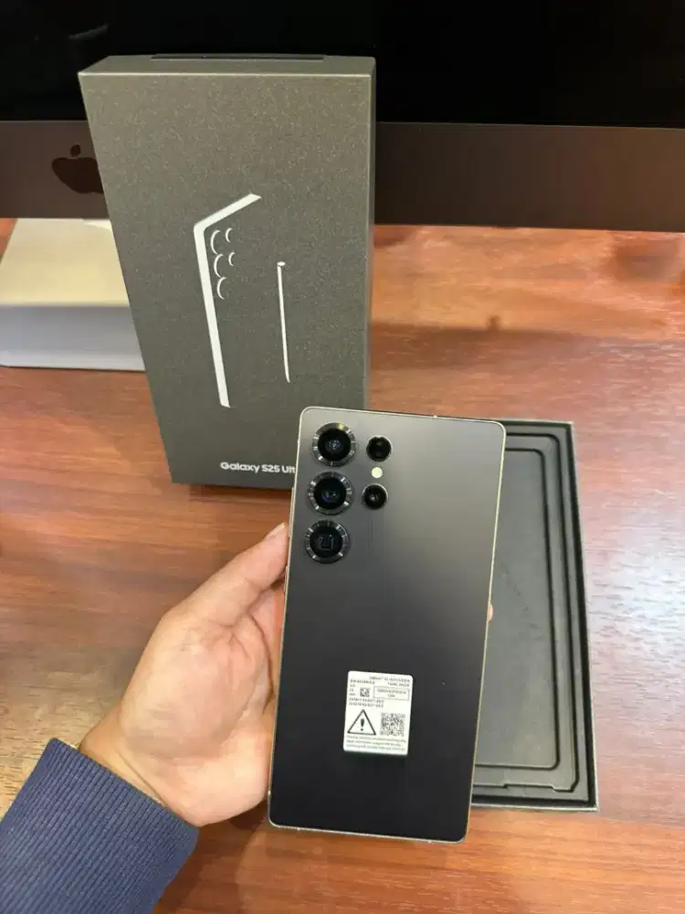Samsung Galaxy S25 Ultra 12/256GB Black Ex Sein lengkap