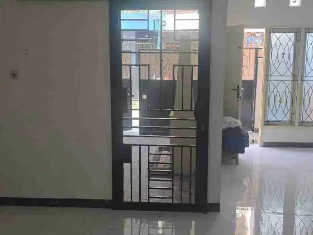 Dijual rumah cantik baru renovasi di Pademangan semi Furnished harga ok banget