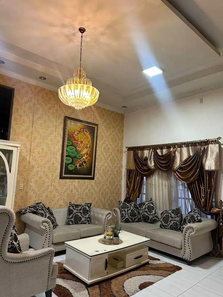 FOR SALE RUMAH DIPUSAT KOTA MEDAN!