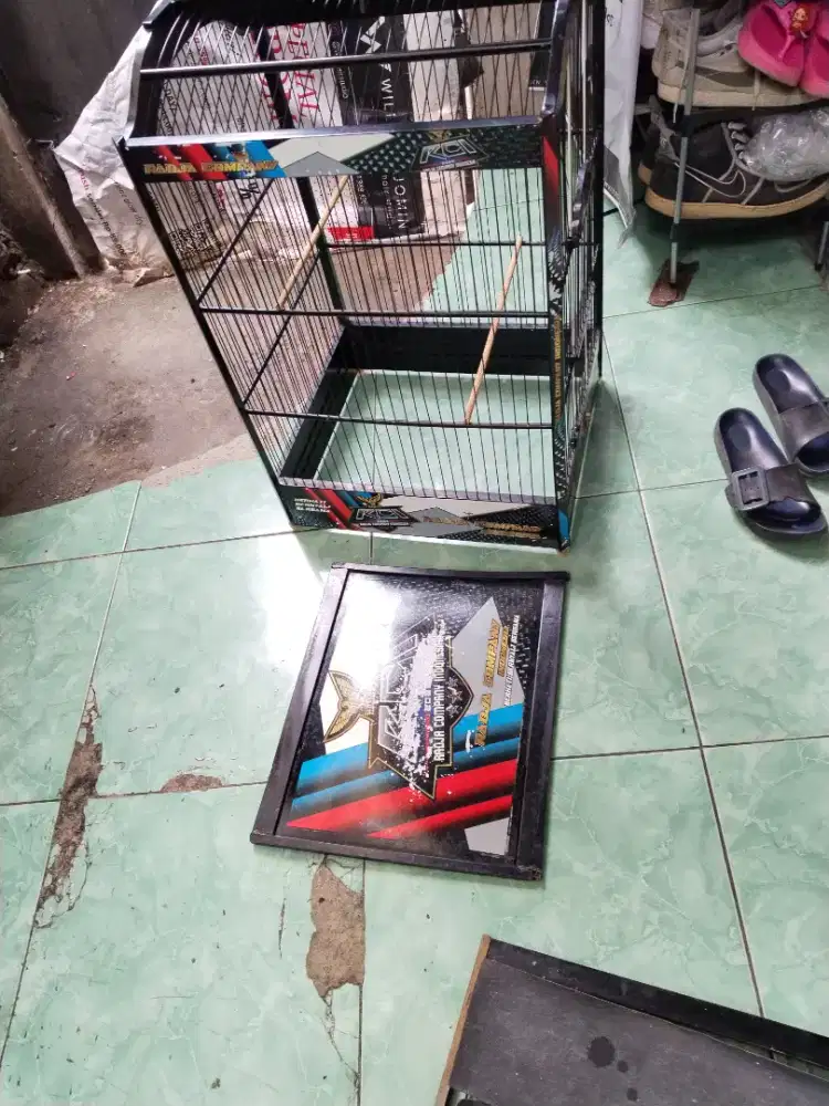 Jual kandang raja no 2 ori, jeruji Fiber masih kokoh, beli baru 1,1