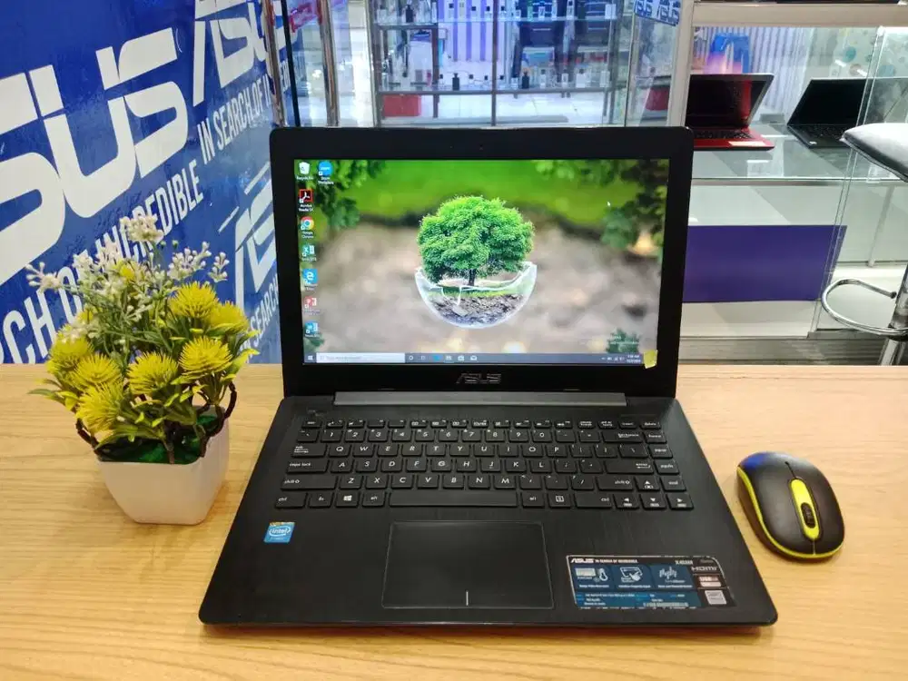 dijual laptop asus x453m siap pake