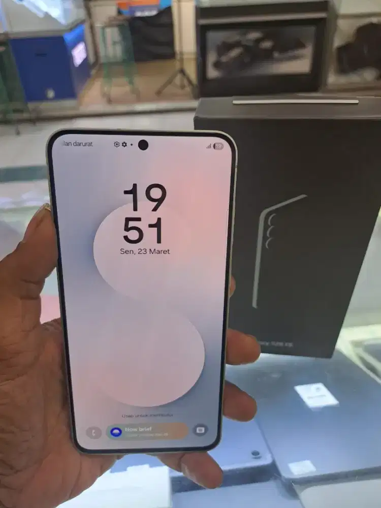 Samsung S25fe 8/256gb