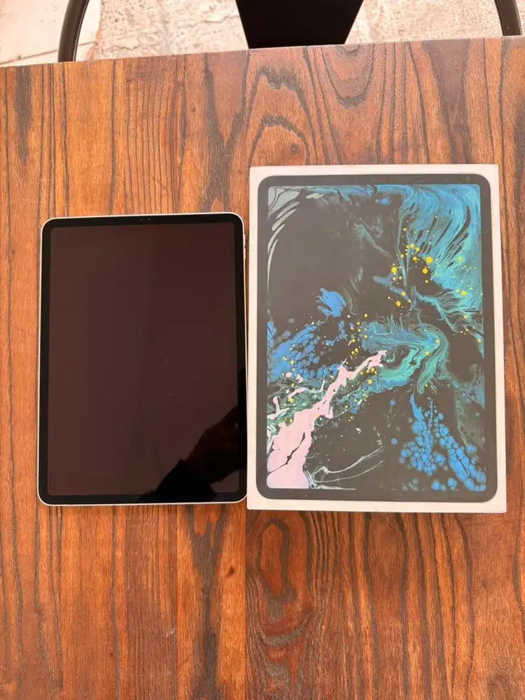 Ipad pro 2018 11 inchi 64 gb wifi tt ke s8-9 ultra dan 12.9 inchi