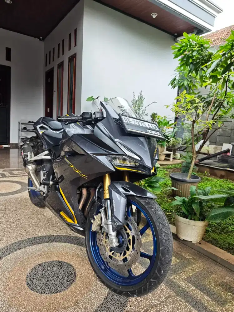 CBR 250RR , Type ABS