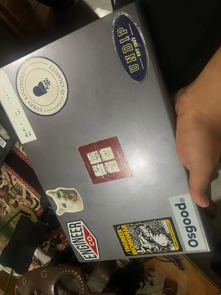 Laptop asus bekas drafter