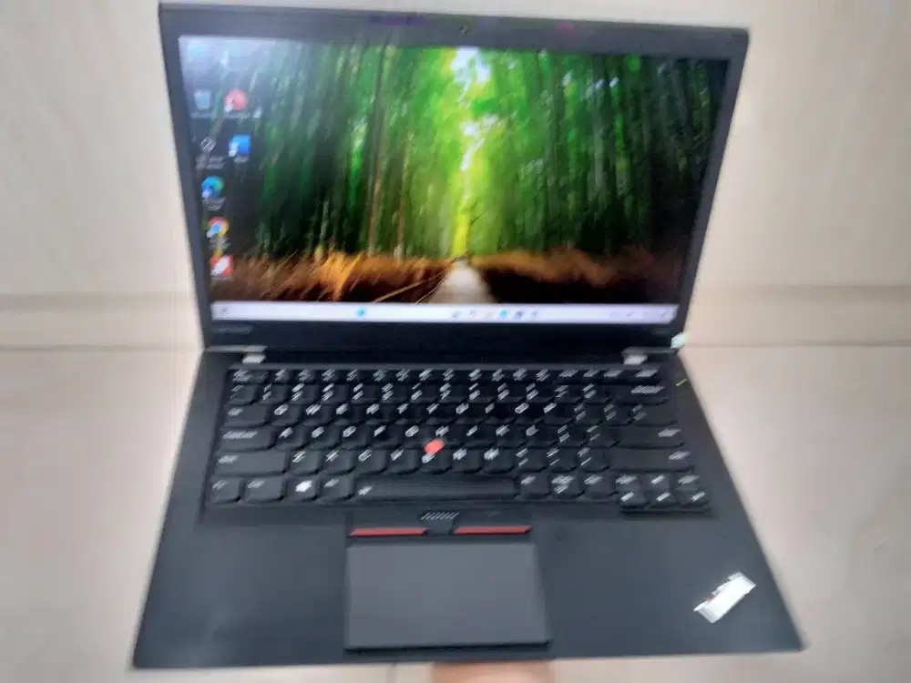 Touchscreen Laptop Lenovo Thinkpad T460s Core i5 RAM 8GB SSD 256GB
