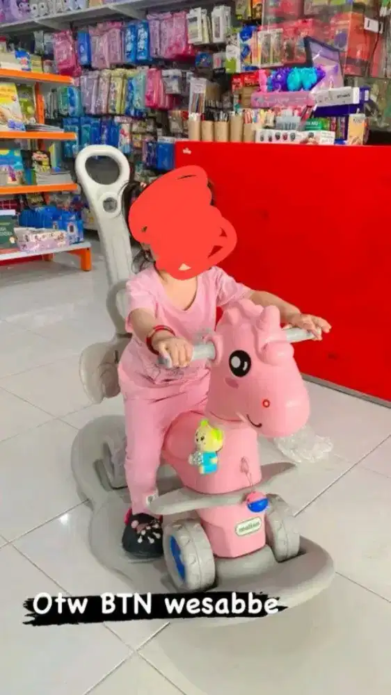 Jungkat-Jungkin Anak Bisa Jadi Sepeda Dorong