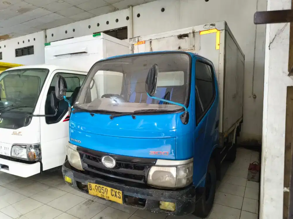HINO Dutro 110SD tahun 2018 Box
