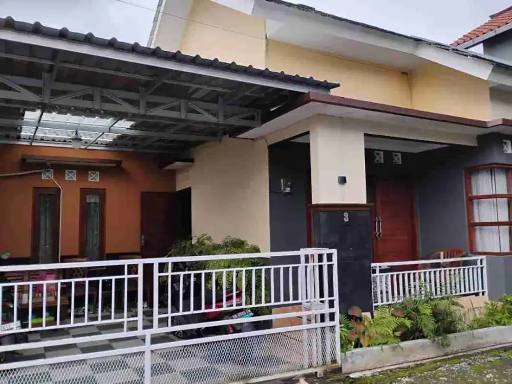 rumah sleman maguwoharjo