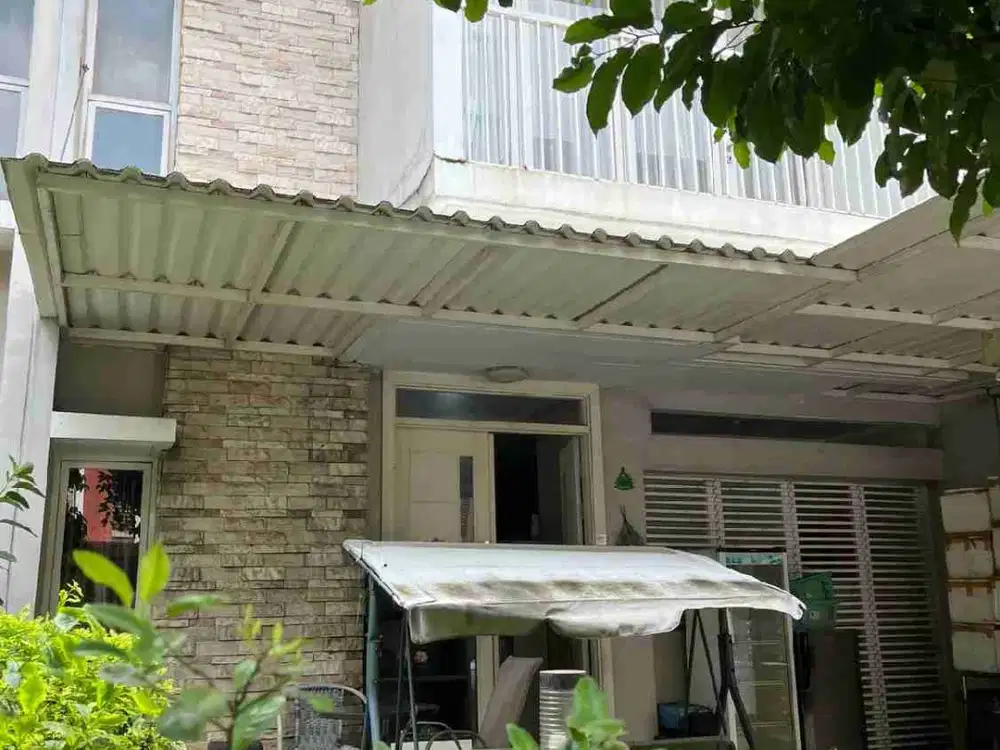 Di jual cepat rumah di Cluster Palm Summarecon Bekasi