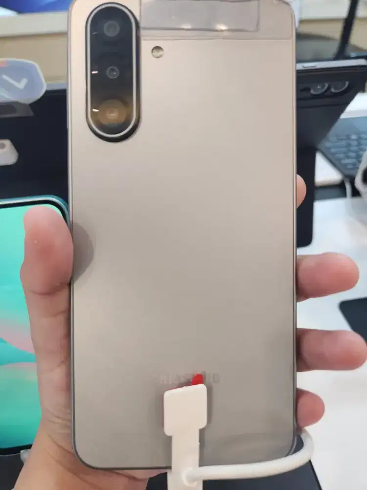 SAMSUNG GALAXY A17 5G