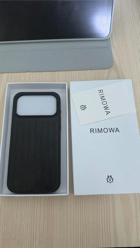 Case Rimowa Iphone 17 Pro Max Black