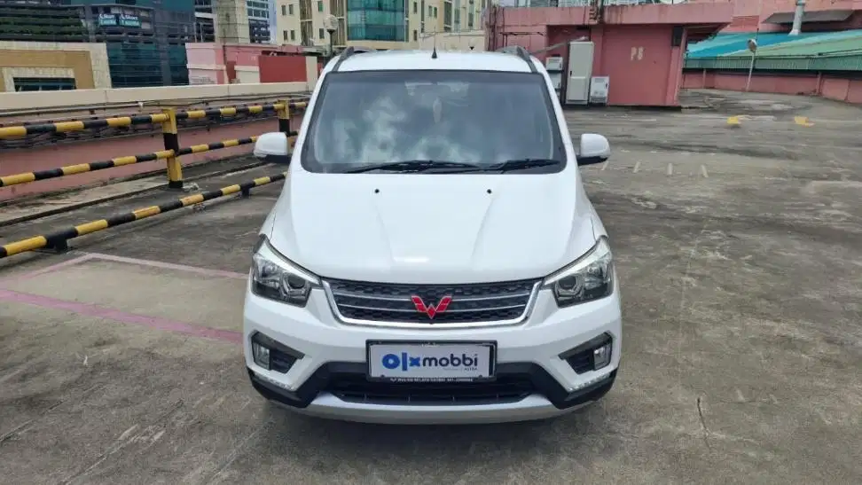 Wuling Confero S 1.5 C Lux Bensin-MT 2020