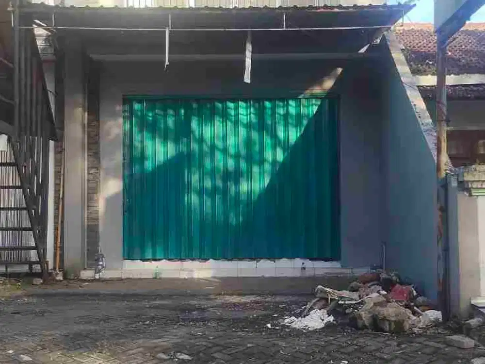 Disewakan ruko dekat kampus jember