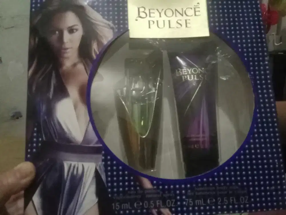 Parfum masih baru belum pernah dipakai sama sekali