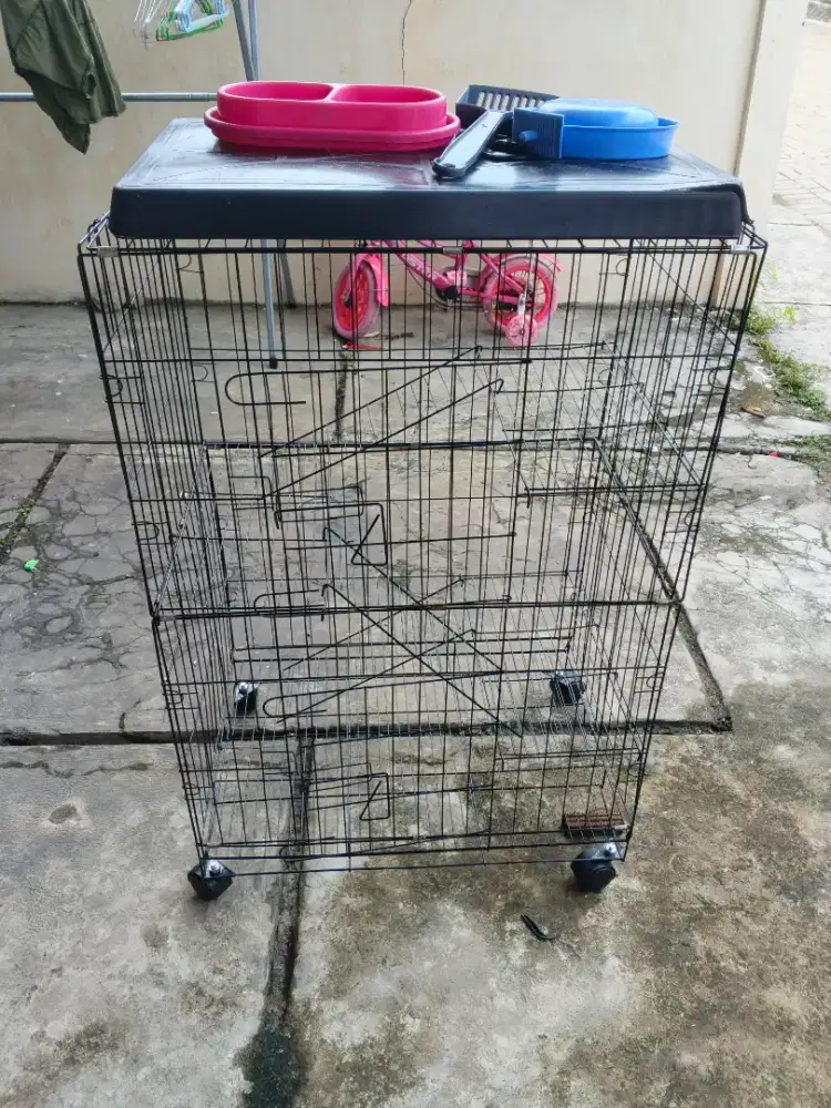 Kandang kucing lipat 3 tingkat