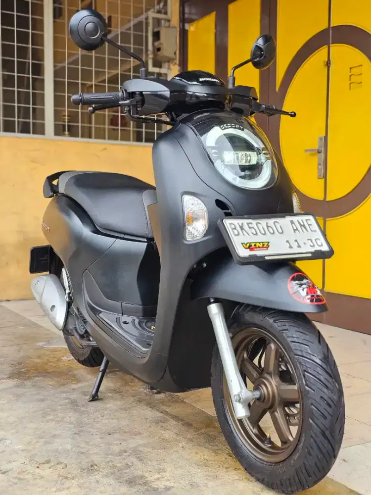 Honda Scoopy / Scoopy 110 Fi Keyless 2025,  Warna Black Premium Doff.