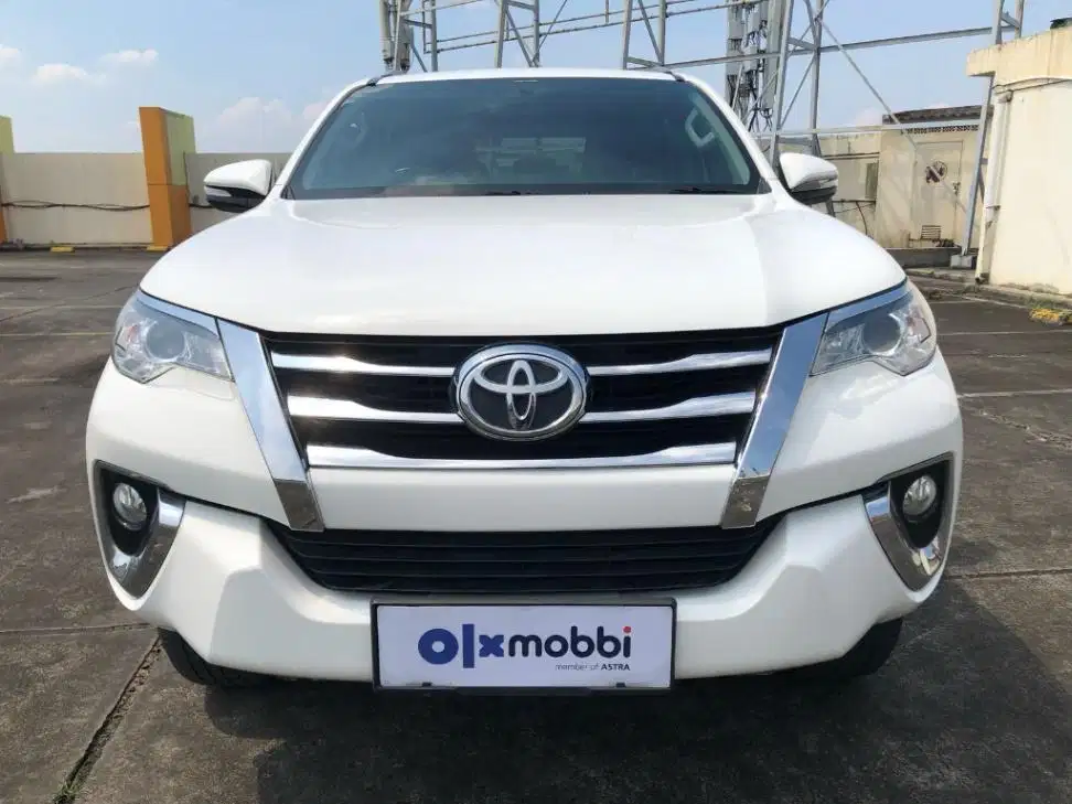 DP MURAH Toyota Fortuner 2.4 4x2 VRZ Solar-AT 2018  CUJSB