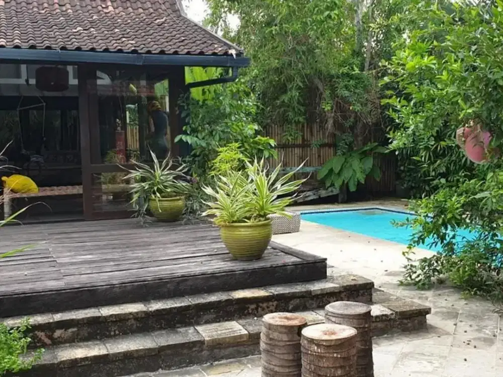 Villa dengan Design Tradisional Disewakan, di Area Sidakarya Denpasar