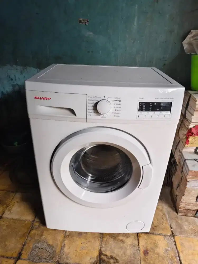 Mesin cuci shrap front loading 7 KG