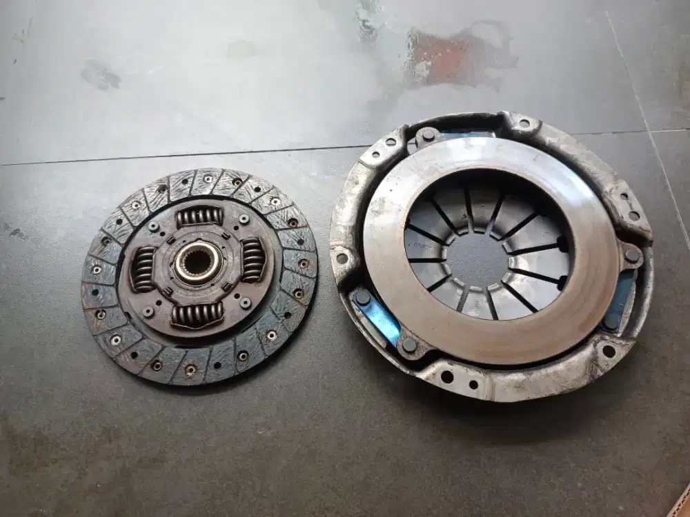 Plat kopling+matahari Nissan march manual gress