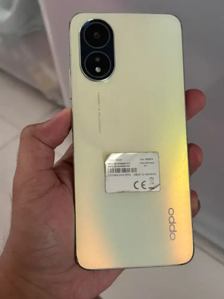 Oppo A38 4/128gb unit + charger. lecet pemakaian aja di casing