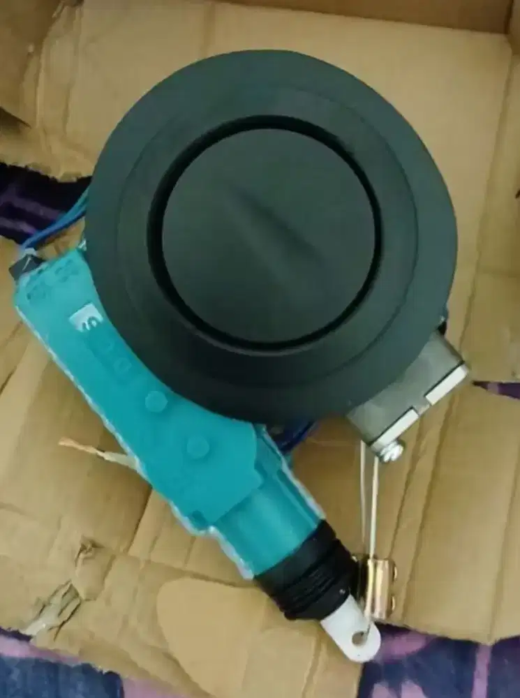 Tutup Tangki Custom & Body Dek Tengah - Yamaha Nmax Old _ Minus Wajar