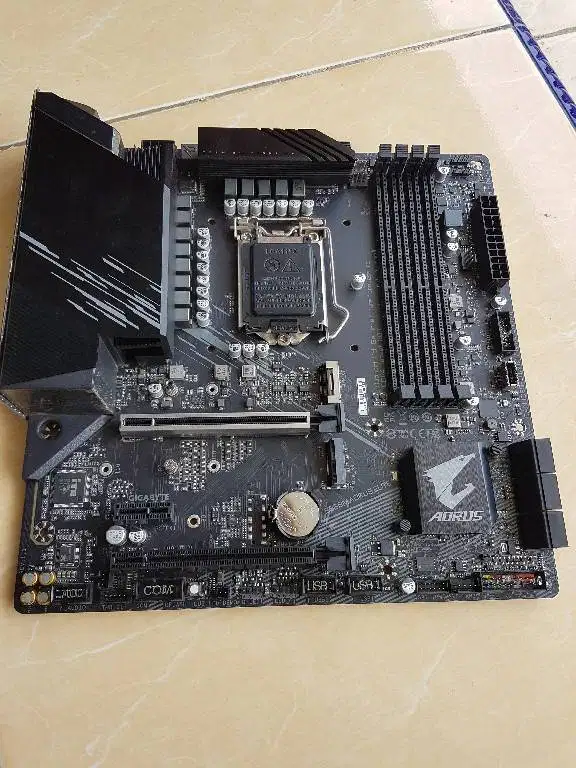 Motherboard Gigabyte Aorus B560M Elite gen 10 dan 11 intel lga 1200