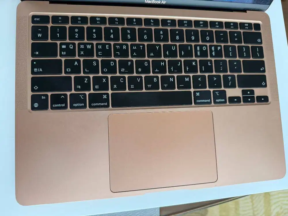 Macbook Air M1 2020