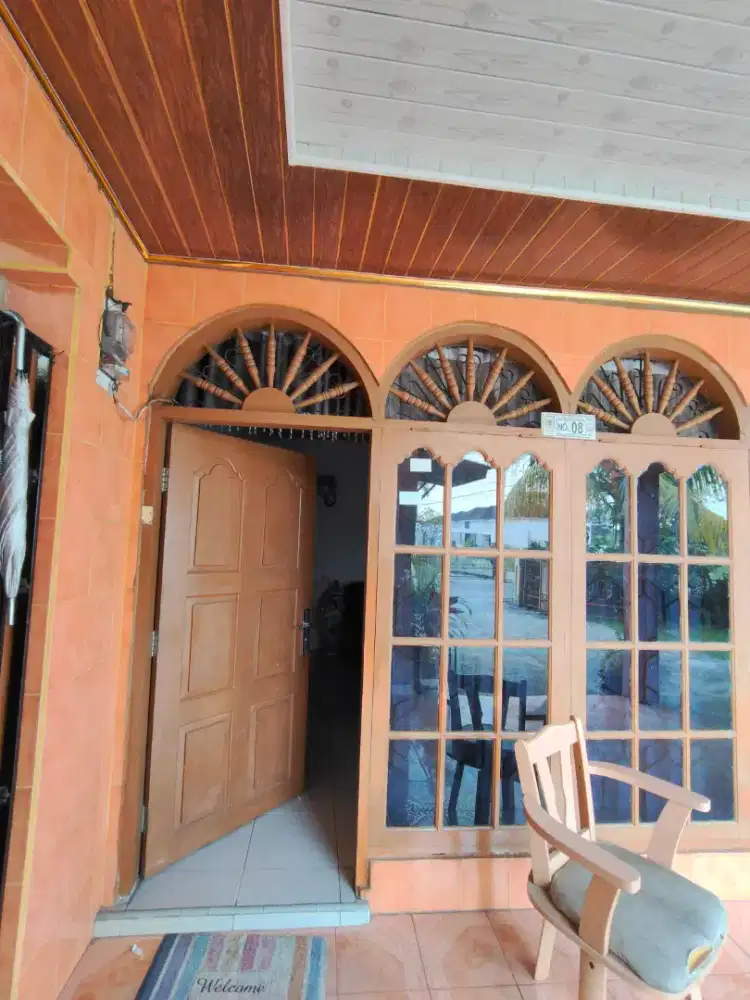 Mencari pengasuh anak