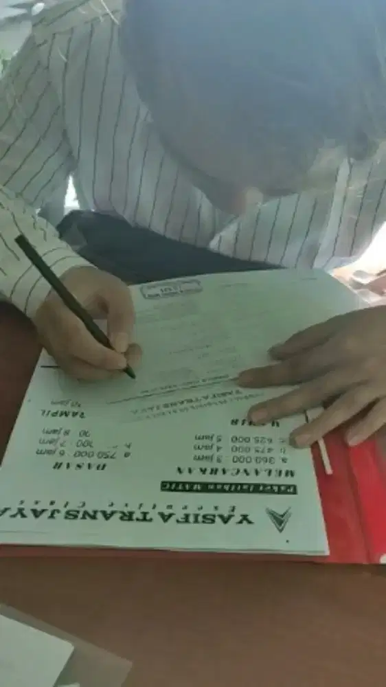 KURSUS MENGEMUDI MOBIL PROFESIONAL