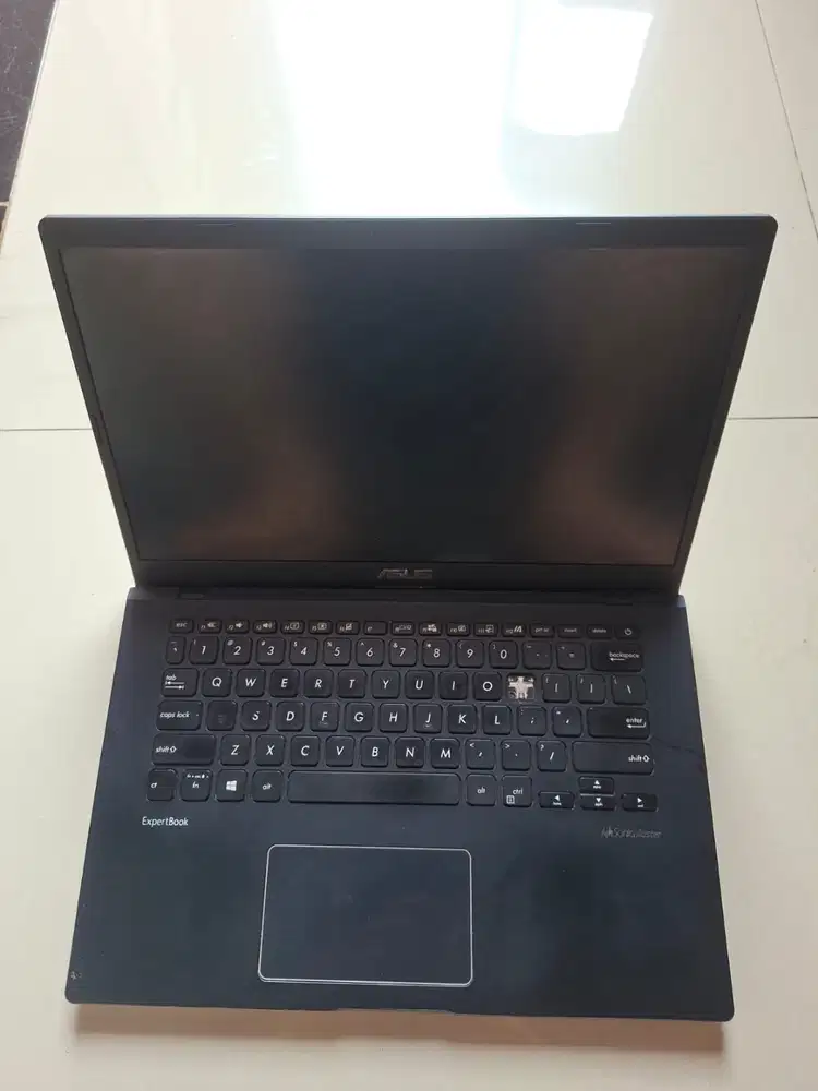 WTS Laptop Pribadi – Mulus & Siap Pakai