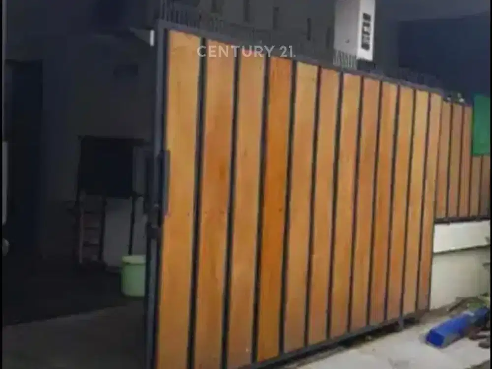 Disewakan Rumah Perumnas Condong Catur Di Jl Lely V