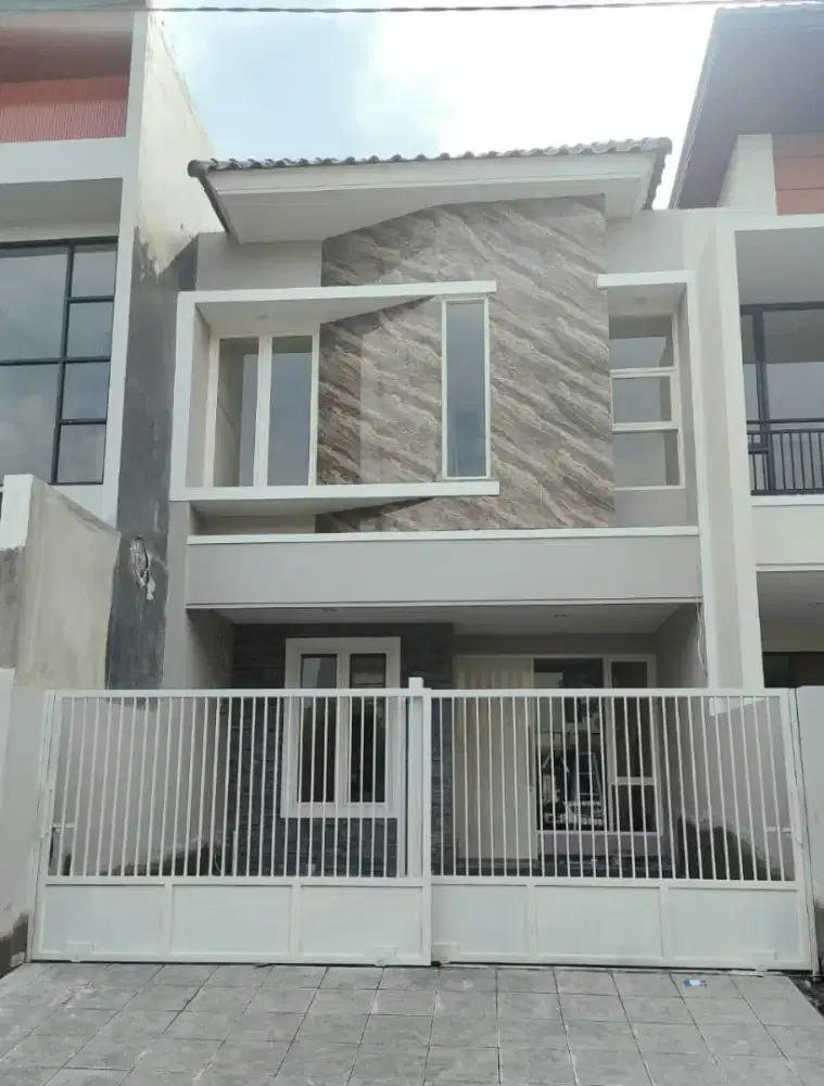 Rumah Baru Gress Pantai Mentari*