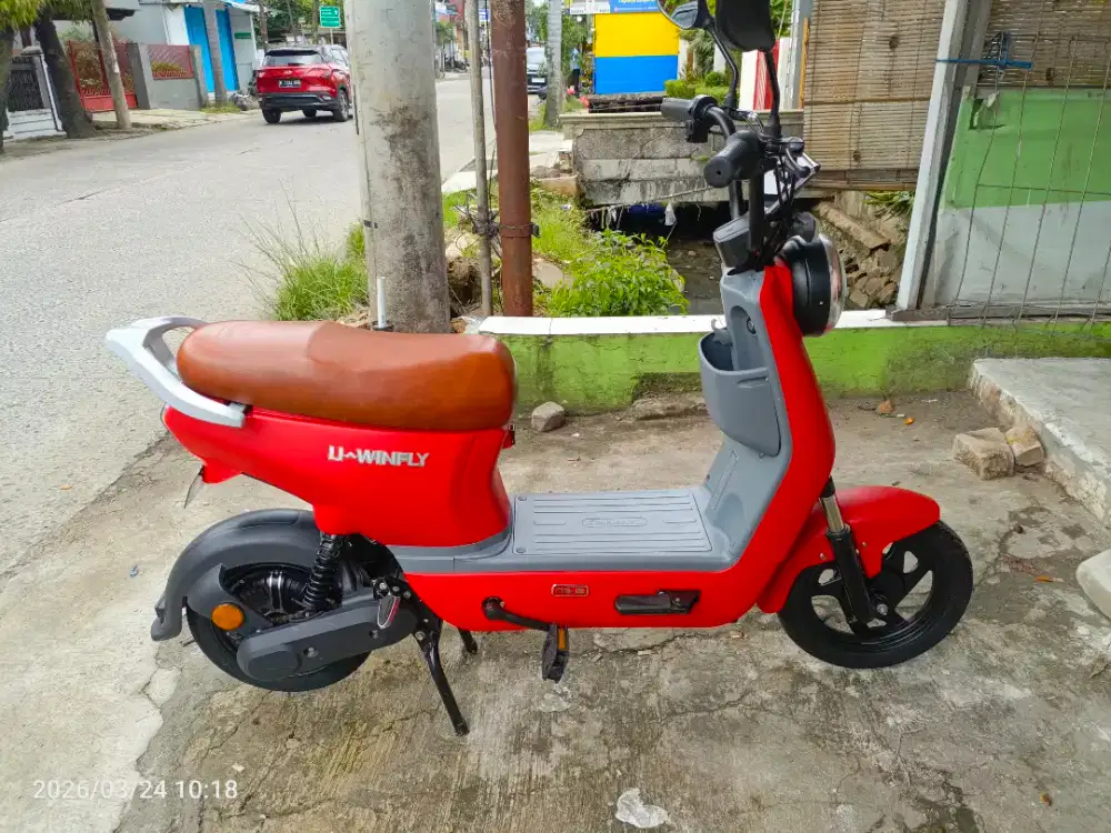 sepeda listrik winflay D8-12