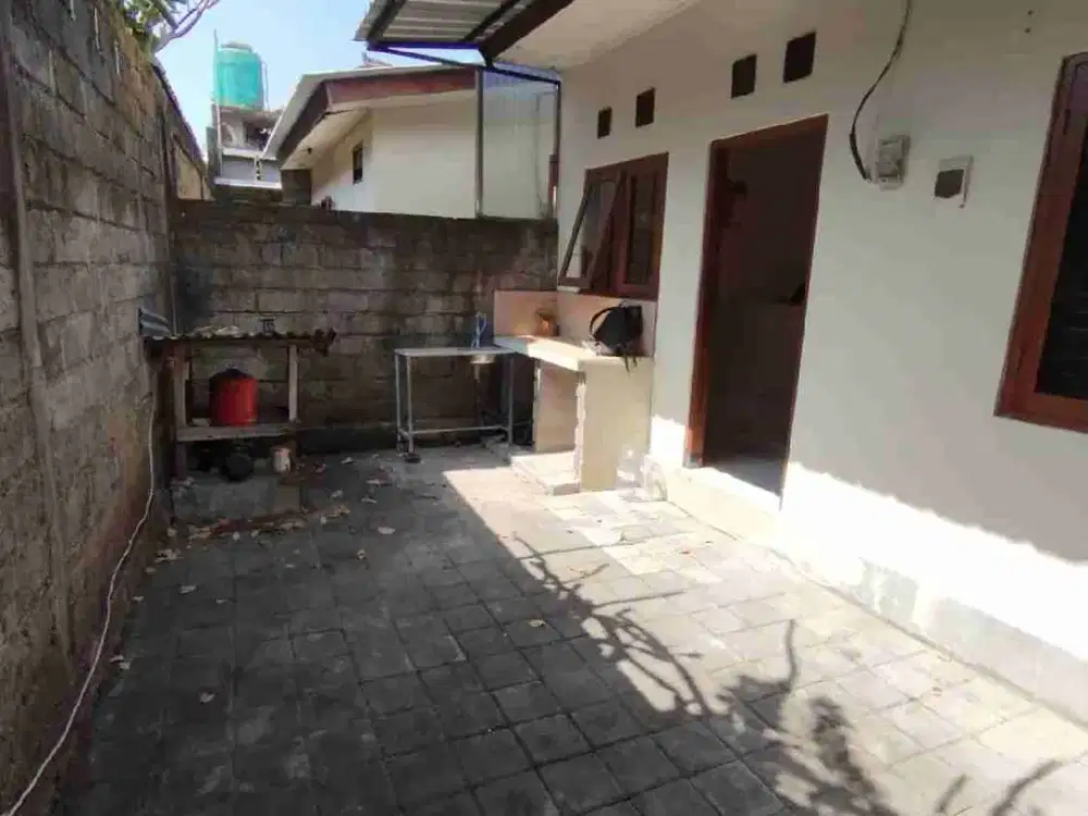 Rumah sewa 2kamar dekat Living World Denpasar