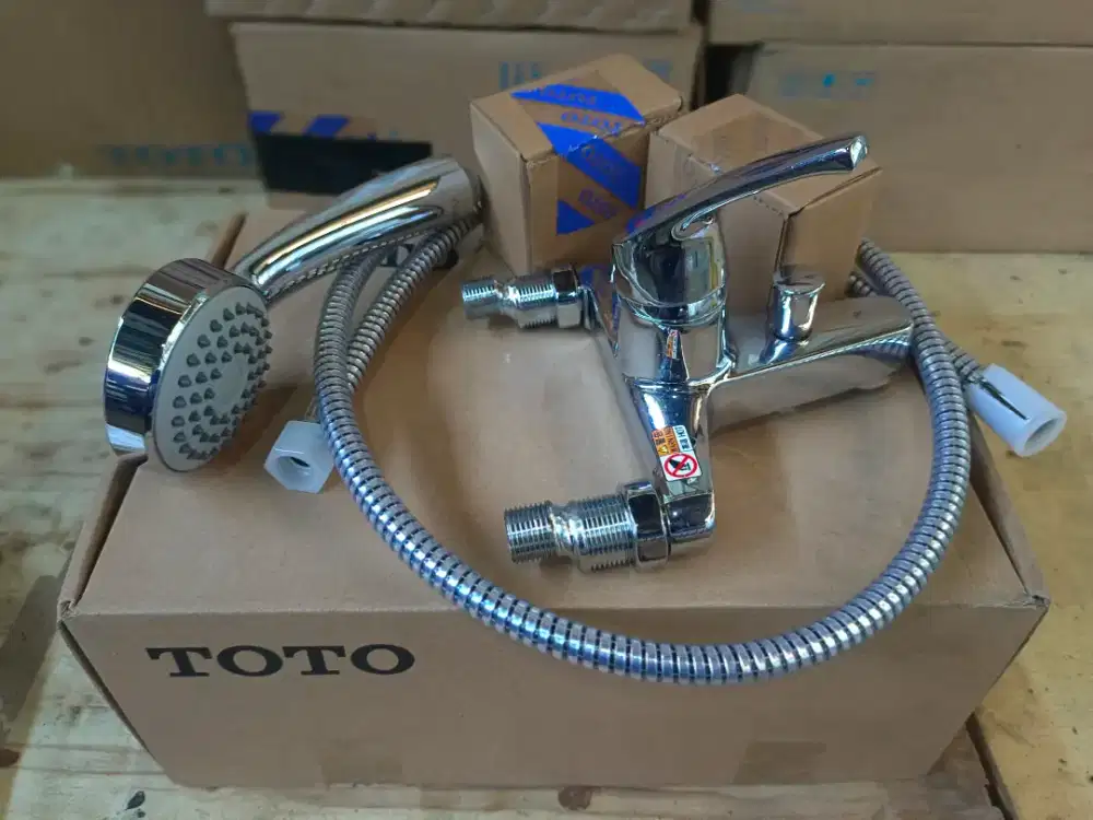 TOTO TX432SD Keran Bathtub