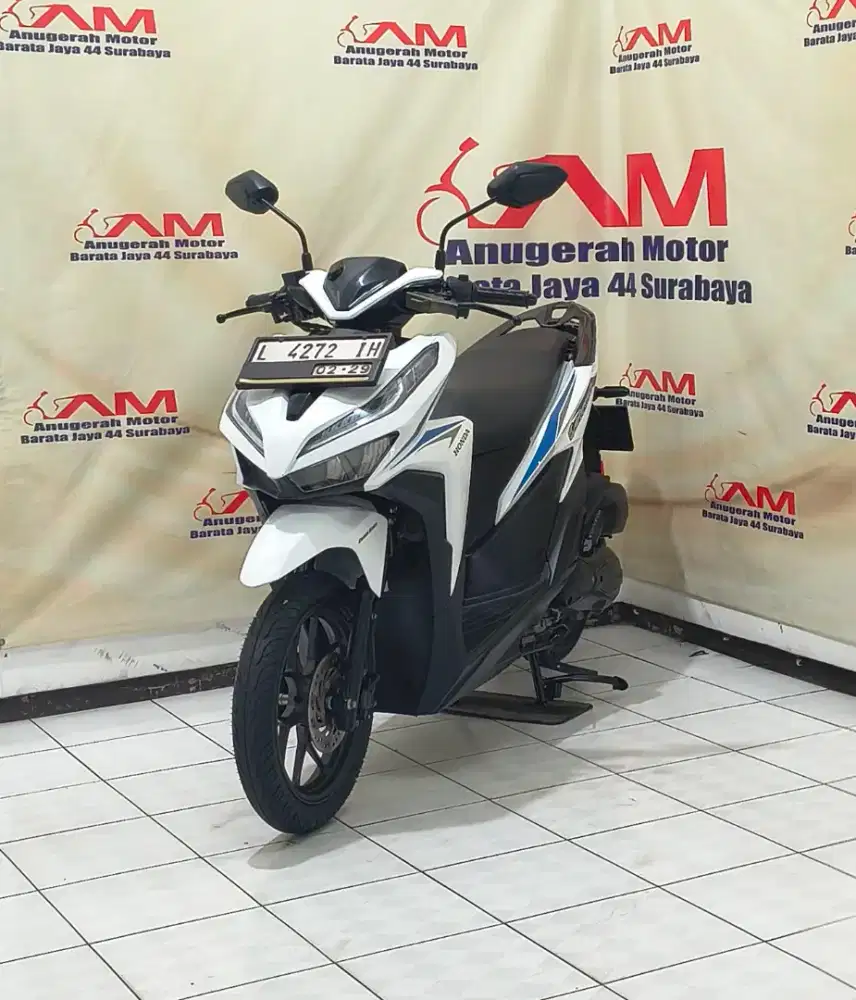 Ready Honda Vario 125 CBS Tahun 2019 warna putih