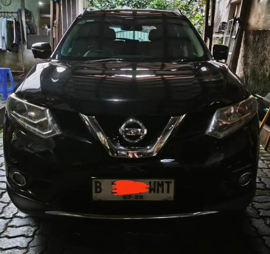 Nissan X-Trail 2015 Bensin