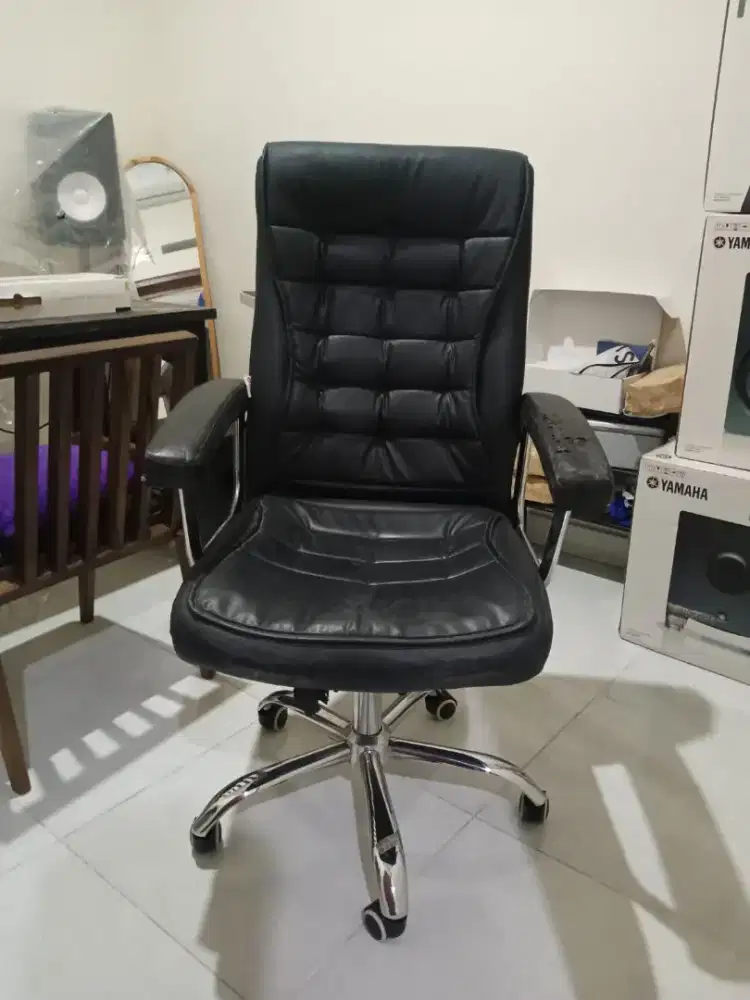 Kursi Kerja Hidrolik, untuk PC