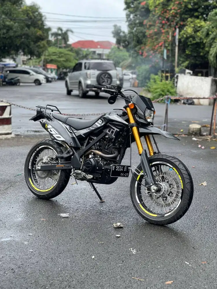 DP MULAI 0 RUPIAH!!KAWASAKI D-TRACKER 150 SE 2022